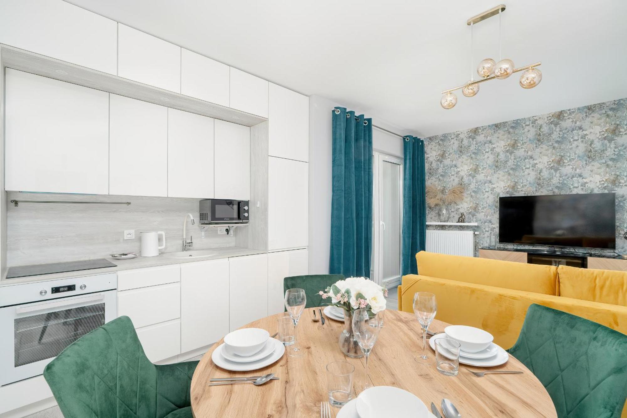 Apartament Beautiful With Balcony & Free Garage By Renters *